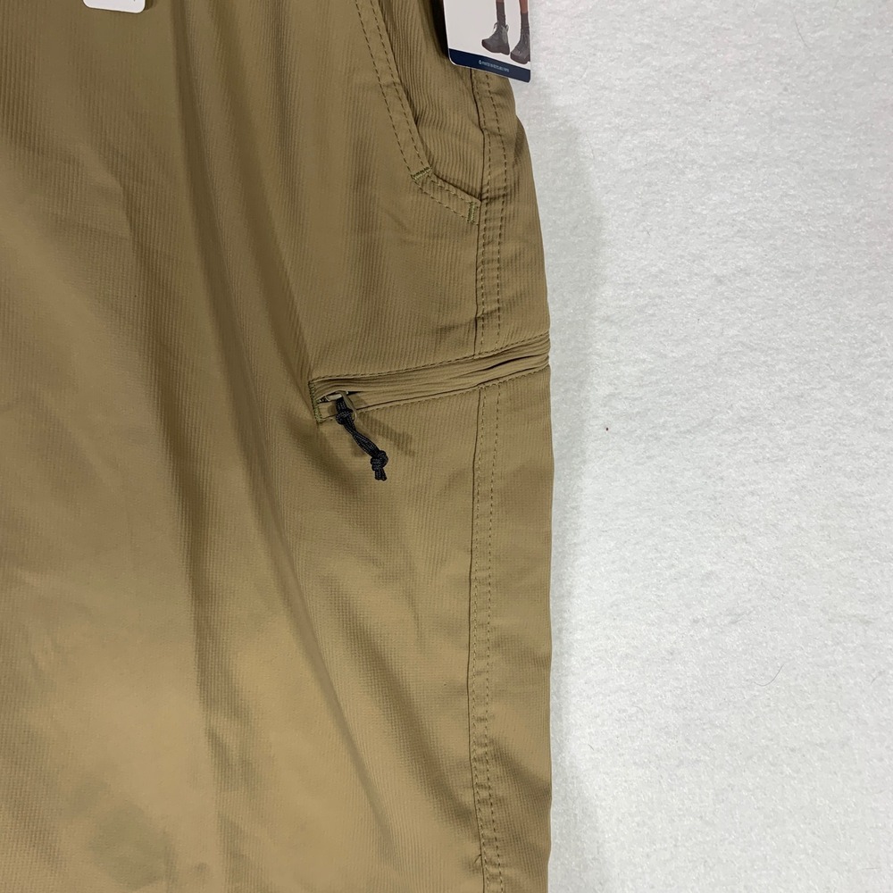 Wrangler Outdoor Men's Tan Field Utility Relaxed Fit Cargo Shorts Sz‎ 42x10 - Picture 2 of 11